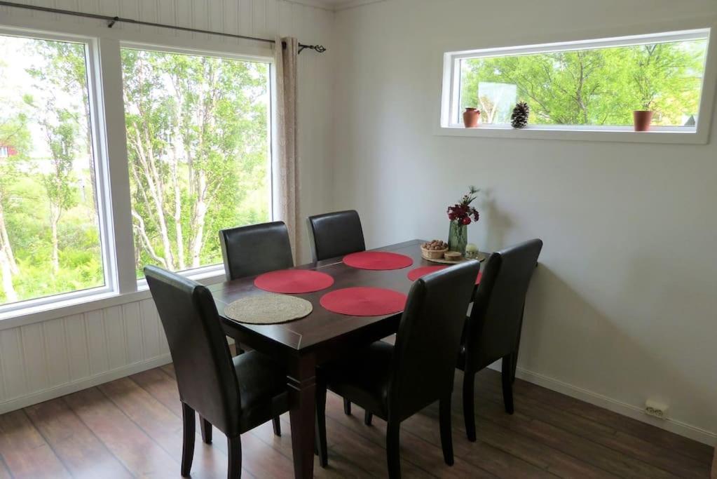 Cozy Apartment Between Sea And Mountains Mefjordvaer Экстерьер фото