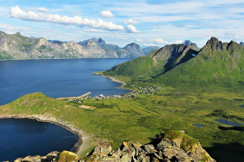 Cozy Apartment Between Sea And Mountains Mefjordvaer Экстерьер фото